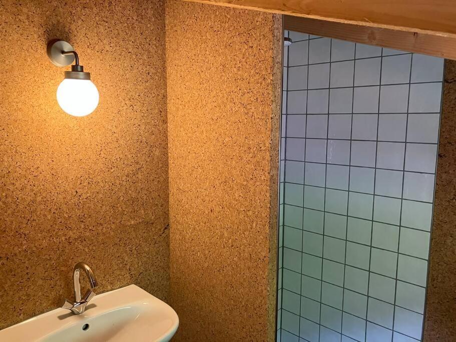Windhuisje Sasput Schoondijke Exterior foto