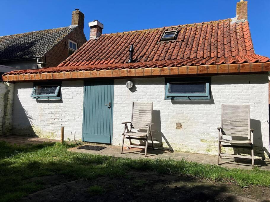 Windhuisje Sasput Schoondijke Exterior foto